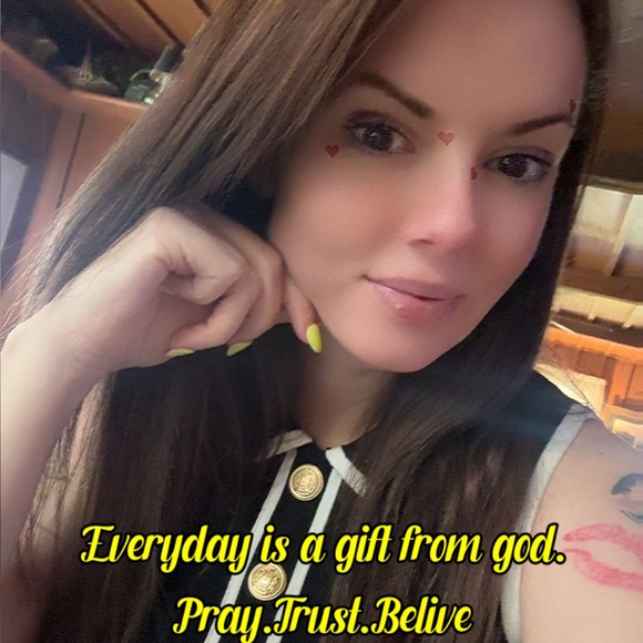 Meet your Posher, Miranda - Picture 2 of 2